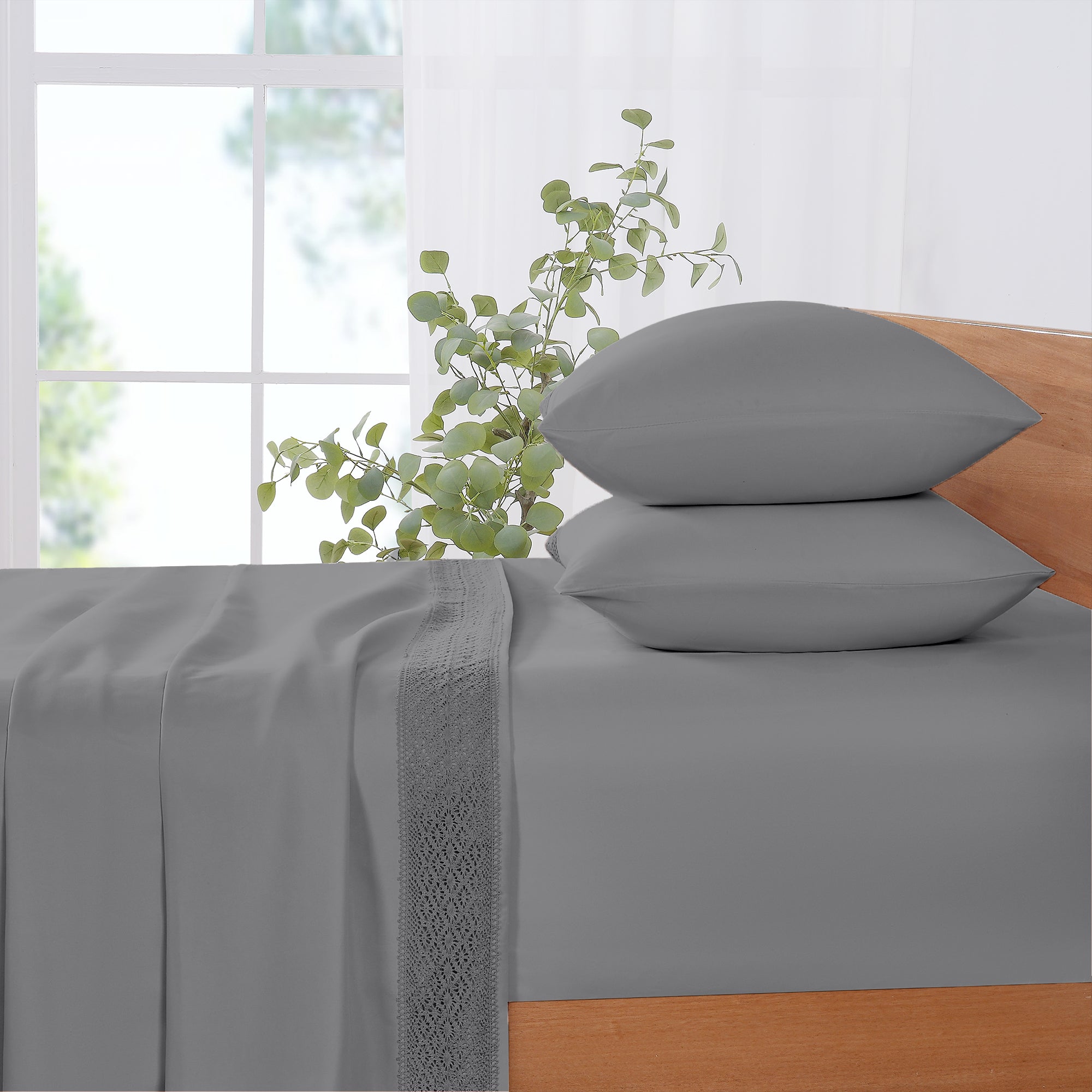 4 Piece Ultra Soft Microfiber Victorian Sheet Set