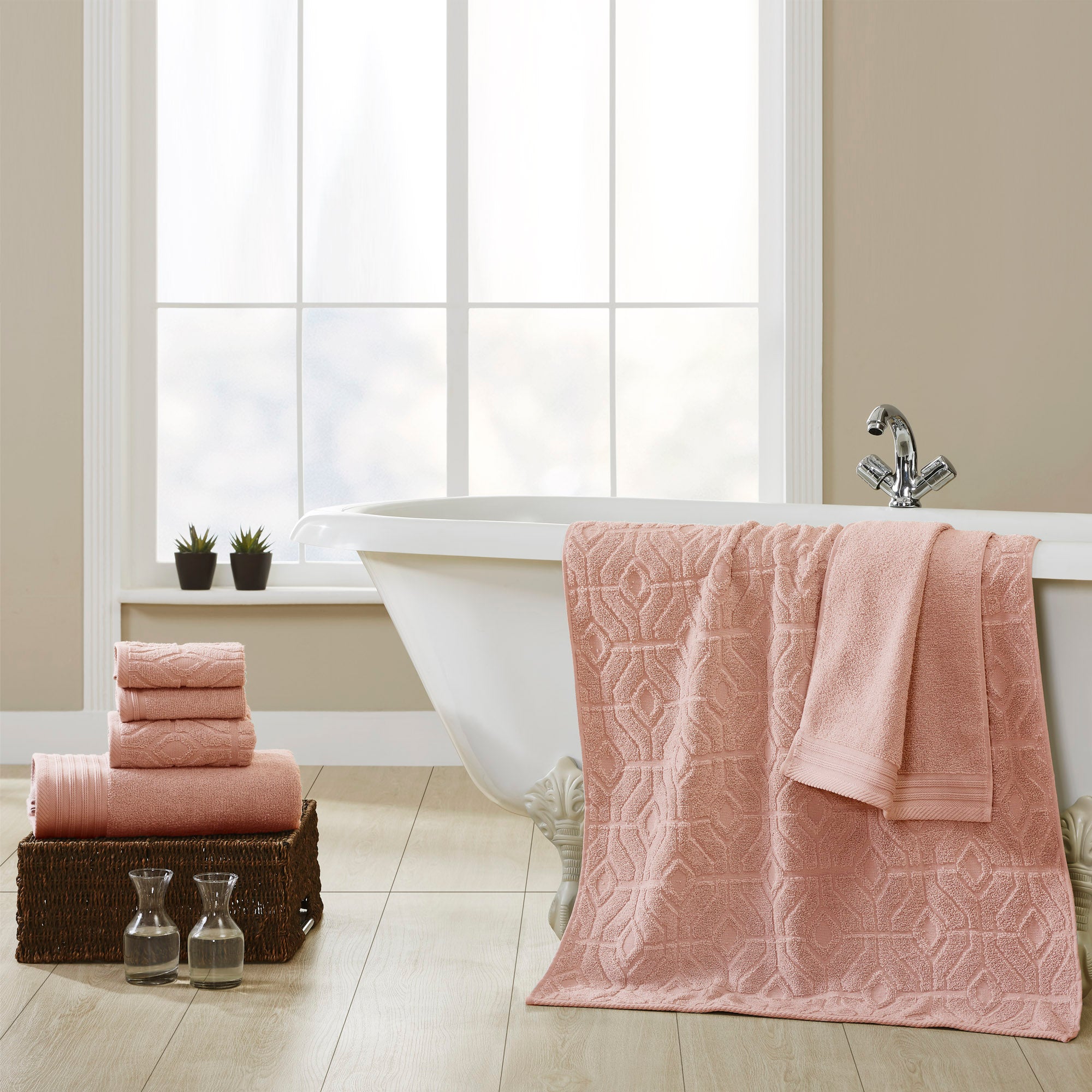 6-Piece Yarn Dyed Diamond Gate Jacquard Towel Set