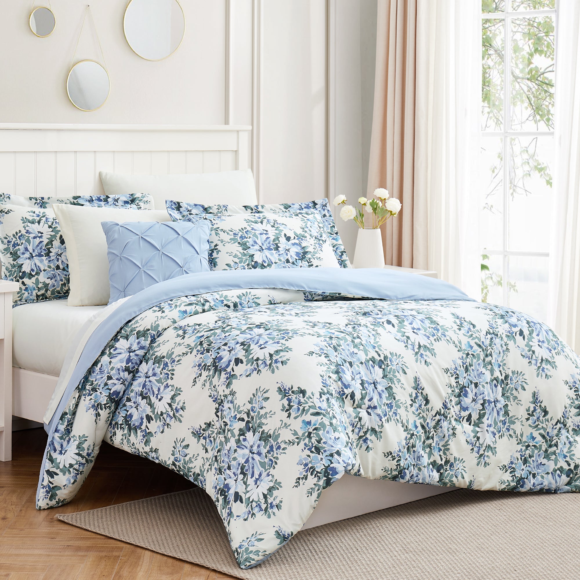 8 Piece Reversible Printed Comforter Bedding Set