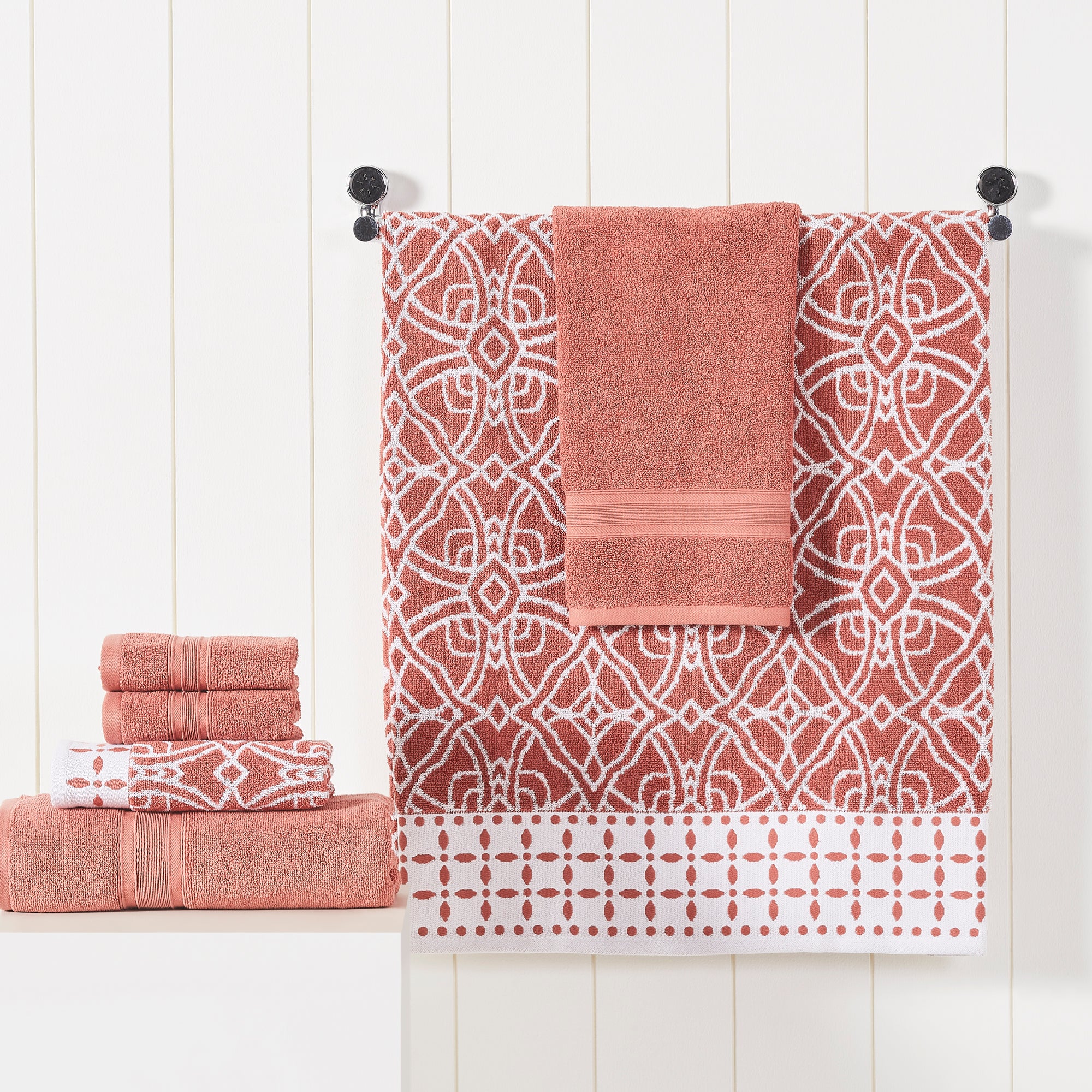 6-Piece Yarn Dyed Jacquard/Solid Towel Set